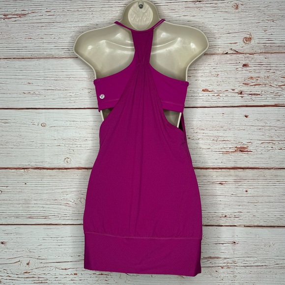 Lululemon No Limits Tank in Raspberry Sz 6 - Picture 11 of 11